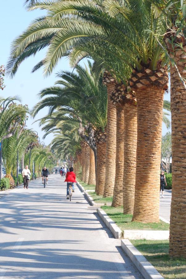 Ostello La Stazione Alba Adriatica Exteriér fotografie